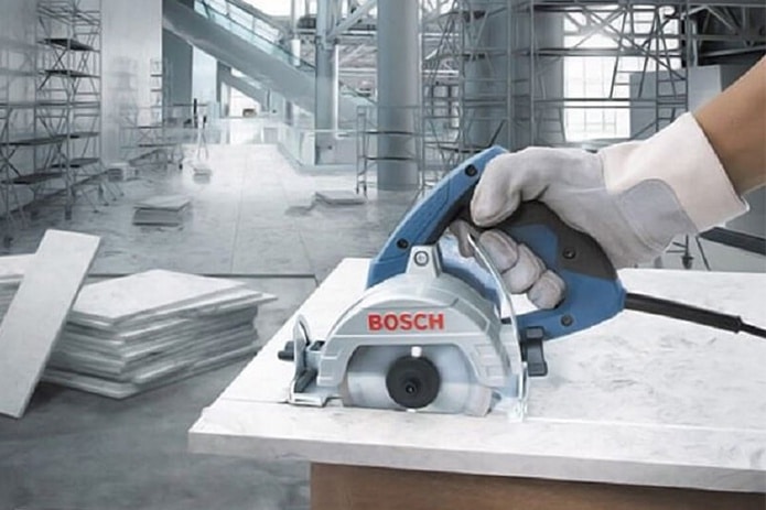 Máy cắt gạch cầm tay Bosch